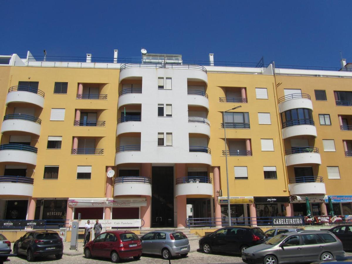 Enjoy Ocean Beach Life At Costa Da Caparica! Exterior foto